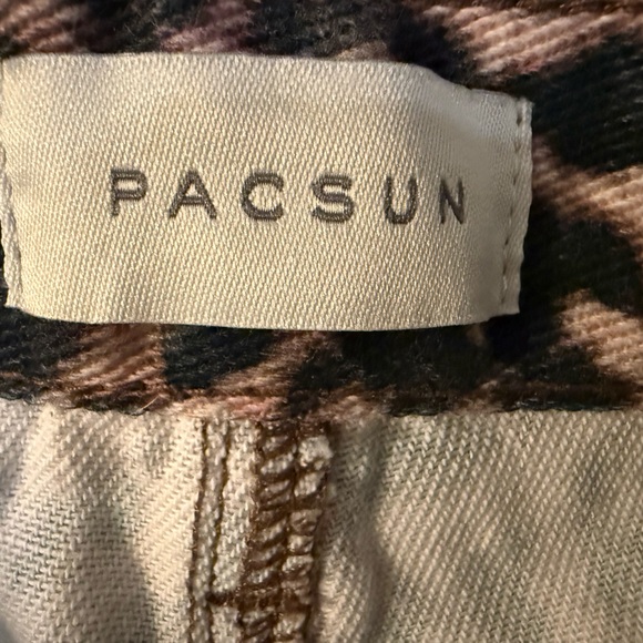 PacSun Casey Leopard Print Wide Leg Jeans Size 28 Like New!!! - Picture 6 of 11
